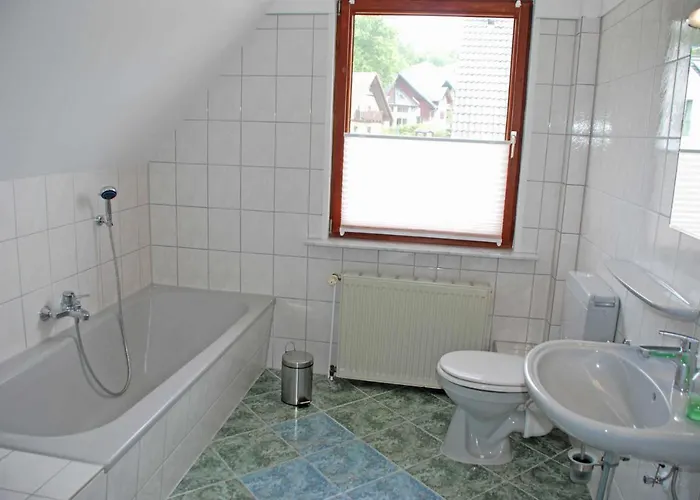 Neu _ Meeresgefluester * Sellin (Rugen)